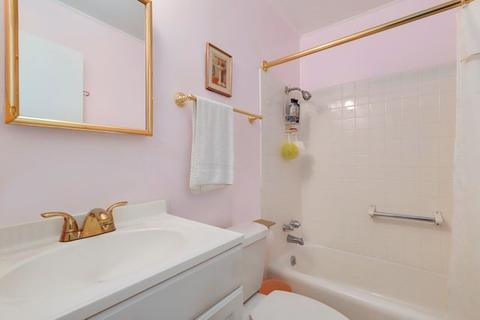 625 Arlington St, Hoffman Estates, IL 60169 photo 20