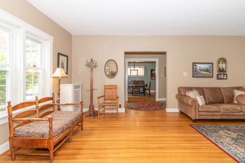 31 White Pl, Bloomington, IL 61701 photo 8