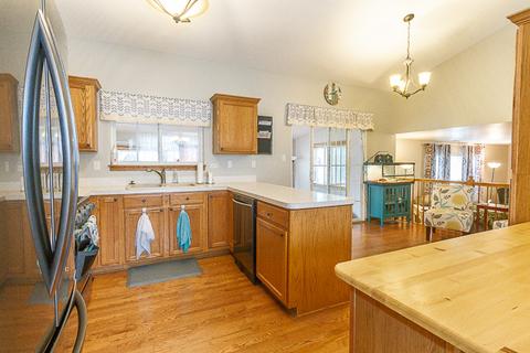 4214 Ashcott Ln, Plainfield, IL 60586 photo 12