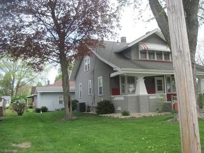 1703 9th St, Peru, IL 61354 photo 3