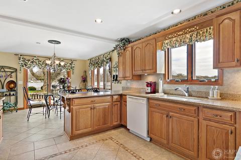 606 Bally Rd, Mchenry, IL 60050 photo 16