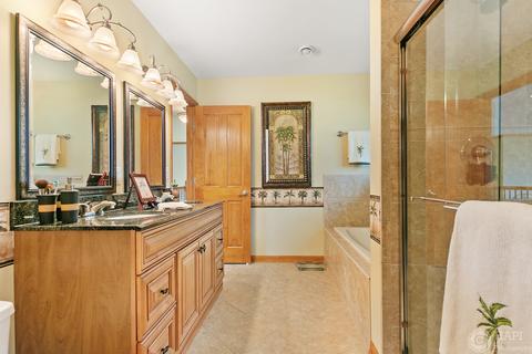 606 Bally Rd, Mchenry, IL 60050 photo 28