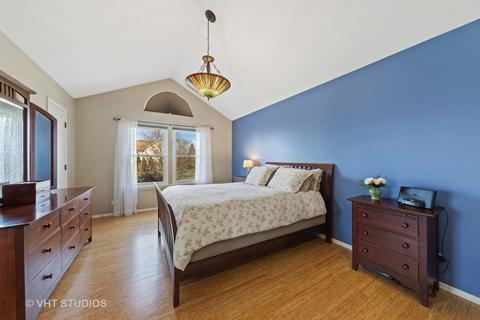 1335 Silver Cir, Bartlett, IL 60103 photo 9