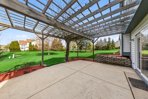 1335 Silver Cir, Bartlett, IL 60103 photo 17