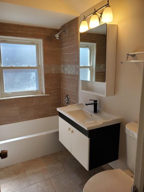 2115 E 96th Pl, Chicago, IL 60617 photo 8