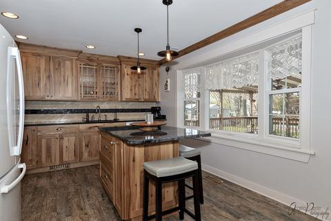 512 Castle Rd, Mchenry, IL 60050 photo 6