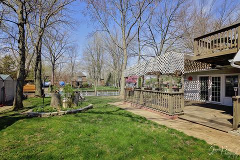512 Castle Rd, Mchenry, IL 60050 photo 25