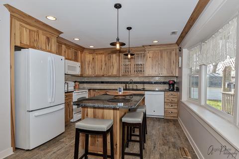 512 Castle Rd, Mchenry, IL 60050 photo 7