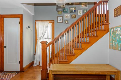270 Cooper Ave, Elgin, IL 60120 photo 3