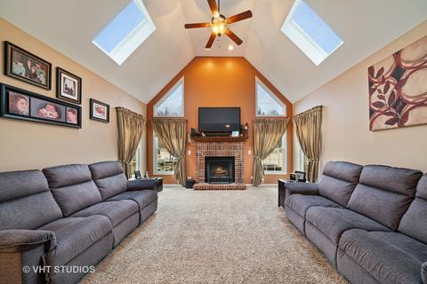 425 E Fay Ave, Addison, IL 60101 photo 5