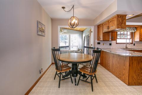 605 Carriage Hills Rd, Normal, IL 61761 photo 8