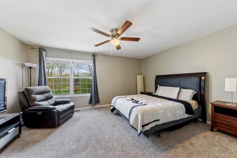 275 11th St #B, Wheeling, IL 60090 photo 9
