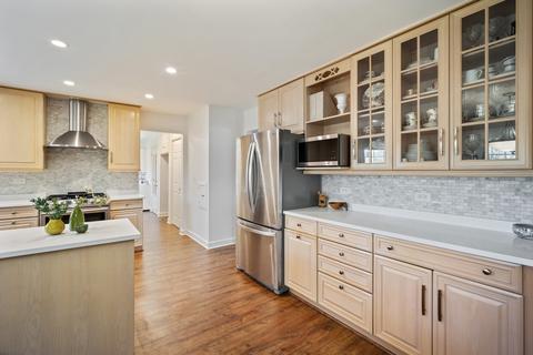 2140 Clover Rd, Northbrook, IL 60062 photo 10
