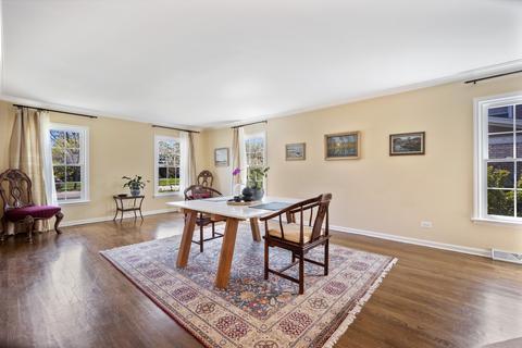 2140 Clover Rd, Northbrook, IL 60062 photo 4