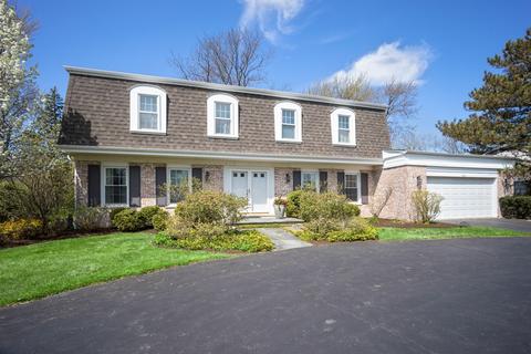 2140 Clover Rd, Northbrook, IL 60062 photo 1