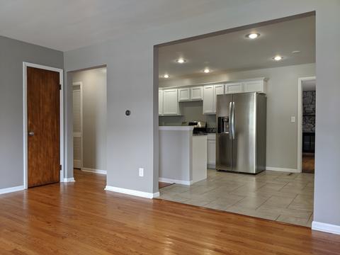 644 Juniper Ln, Bradley, IL 60915 photo 10
