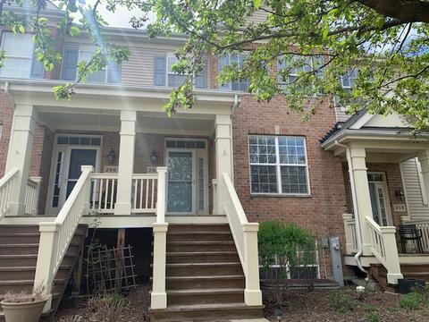 262 Broadmoor Ln, Bartlett, IL 60103 photo 1