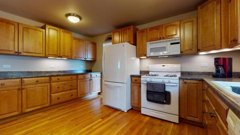 430 Summersweet Ln, Bartlett, IL 60103 photo 11