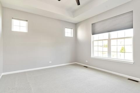 1173 Heathrow Ln, Aurora, IL 60502 photo 8