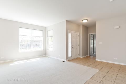 1173 Heathrow Ln, Aurora, IL 60502 photo 2