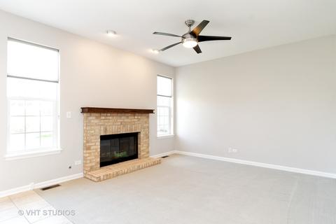 1173 Heathrow Ln, Aurora, IL 60502 photo 6