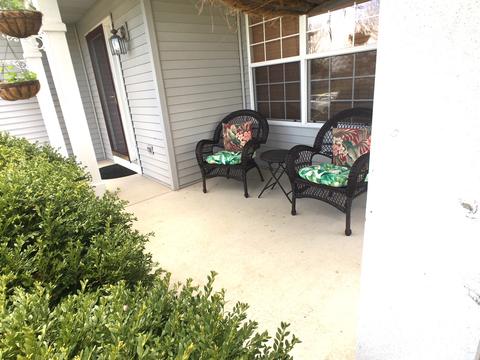 705 Wimbleton Trl, Mchenry, IL 60050 photo 2