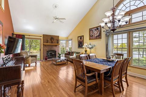 1610 Hadley Ct #O, Wheeling, IL 60090 photo 4