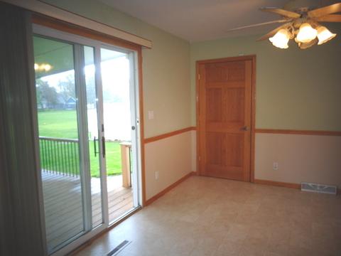 4 Crestview Ct, Le Roy, IL 61752 photo 8