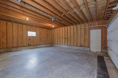515 S Division St, Chenoa, IL 61726 photo 31