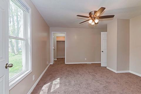 515 S Division St, Chenoa, IL 61726 photo 12