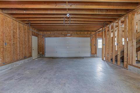 515 S Division St, Chenoa, IL 61726 photo 32