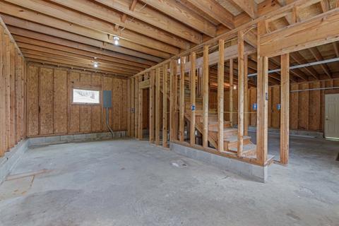 515 S Division St, Chenoa, IL 61726 photo 33