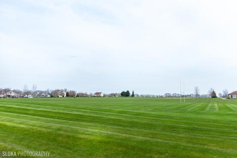 5703 Heather Ln, Johnsburg, IL 60051 photo 2