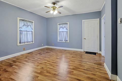 401 E Morris St, Bement, IL 61813 photo 9