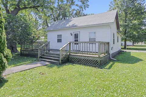 401 E Morris St, Bement, IL 61813 photo 2