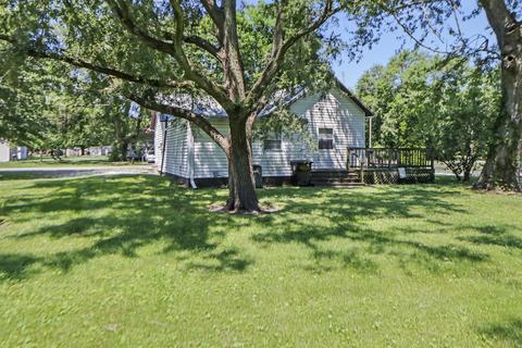 401 E Morris St, Bement, IL 61813 photo 4