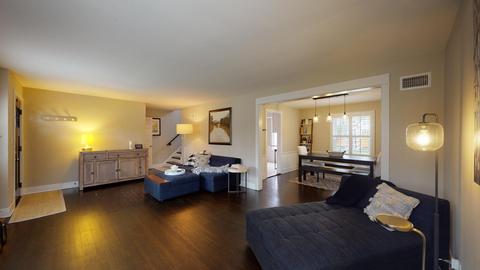 1007 N Main St, Wheaton, IL 60187 photo 6