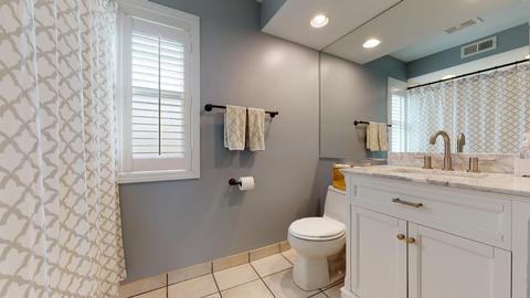 1007 N Main St, Wheaton, IL 60187 photo 24