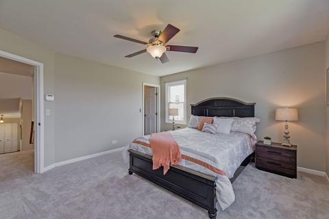 1055 Devonshire Ave, Naperville, IL 60540 photo 14