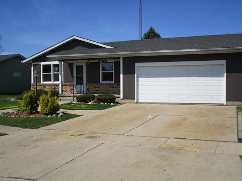 1202 8th St, Harvard, IL 60033 photo 1