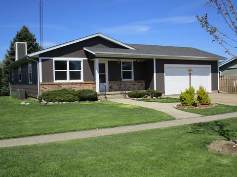 1202 8th St, Harvard, IL 60033 photo 2
