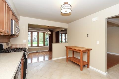 118 N Berteau Ave, Bartlett, IL 60103 photo 10