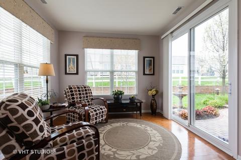 856 Butterfly Field Dr, Elgin, IL 60124 photo 15