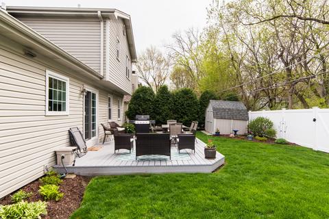 808 Redwood Ln, Bartlett, IL 60103 photo 40