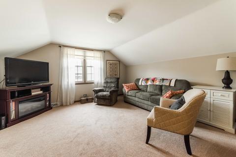 808 Redwood Ln, Bartlett, IL 60103 photo 23