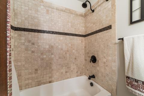 808 Redwood Ln, Bartlett, IL 60103 photo 33