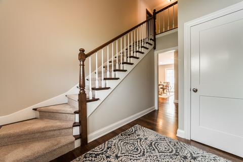 808 Redwood Ln, Bartlett, IL 60103 photo 5