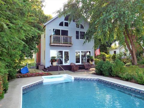 4114 Pitzen Rd, Johnsburg, IL 60051 photo 1
