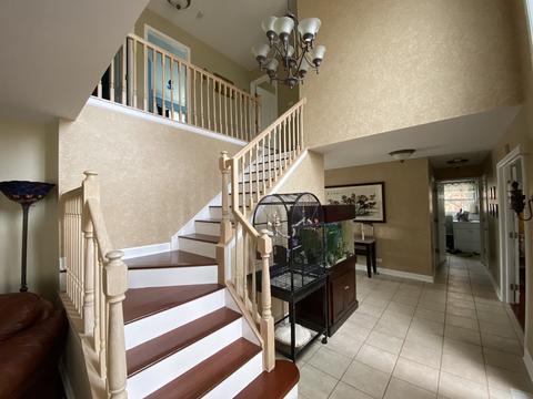 1321 Saddlebrook Rd, Bartlett, IL 60103 photo 3
