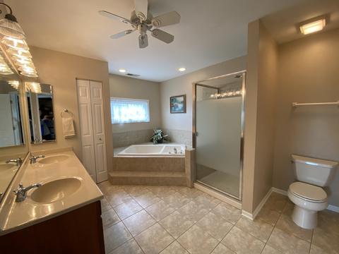 1321 Saddlebrook Rd, Bartlett, IL 60103 photo 15